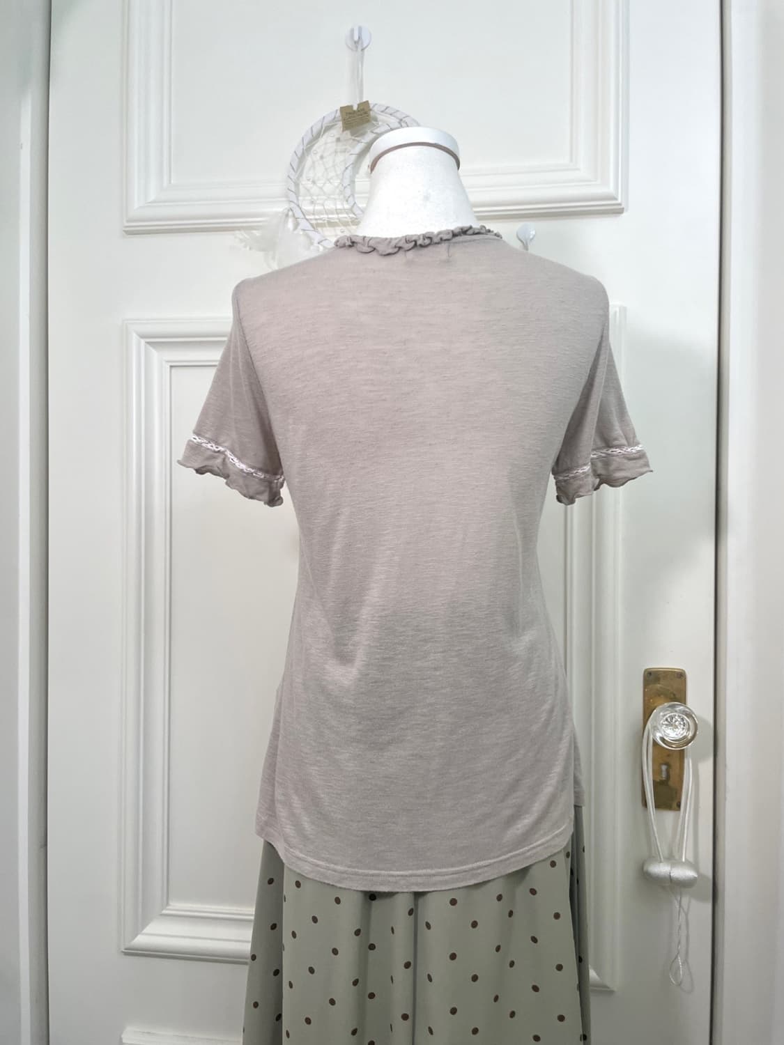 khakigray lace point cotton top(size-L) 상품이미지3