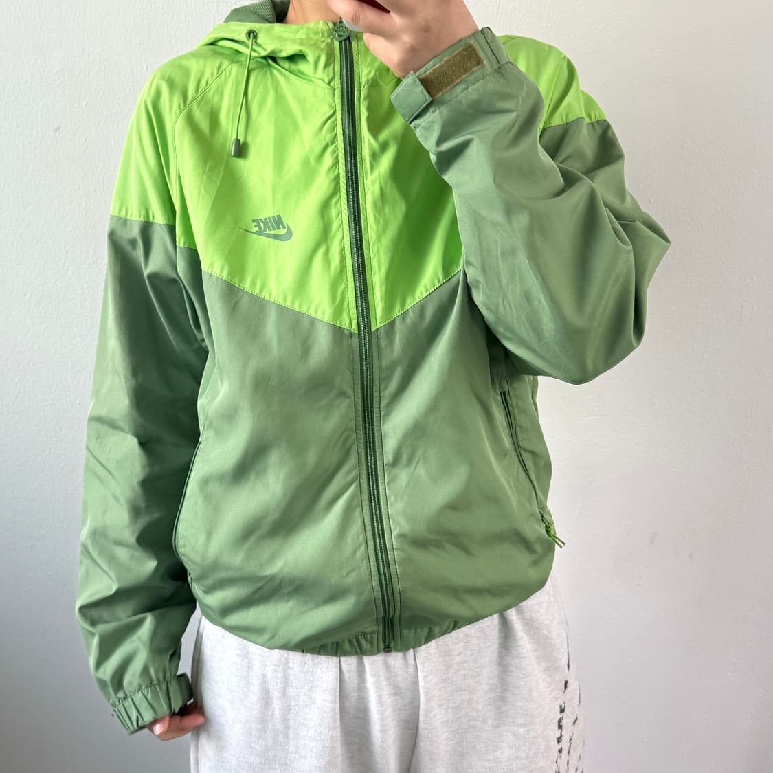 [L] 나이키 그린 바람막이 상품이미지2