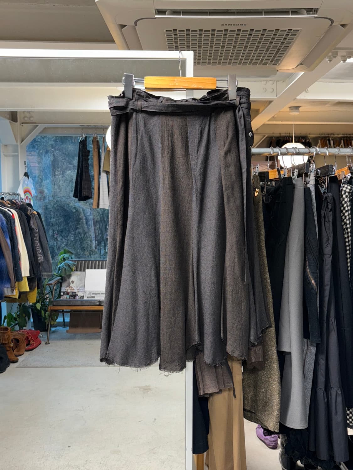 merveille h 패널 플레어 스커트 상품이미지1