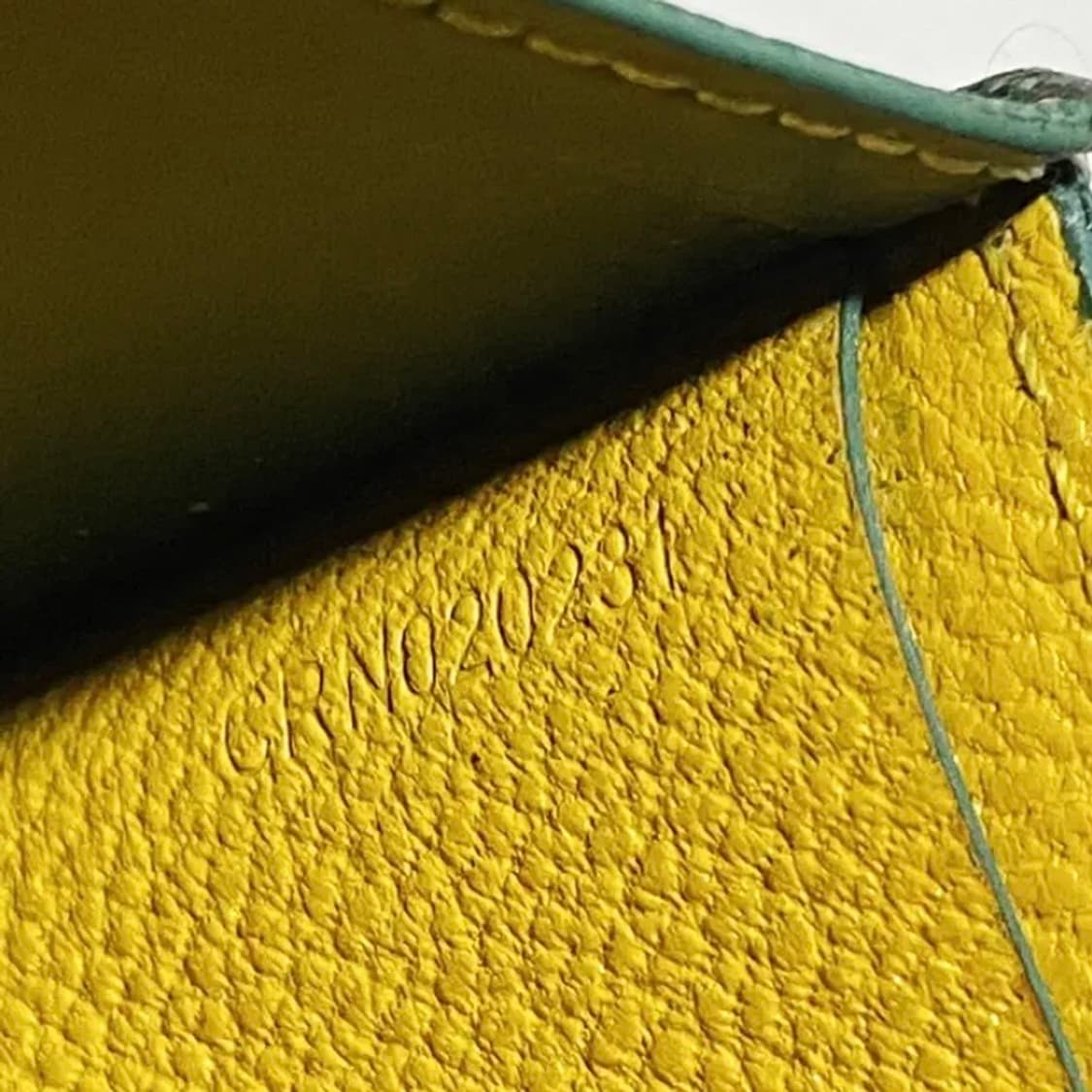 [정품] GOYARD 고야드 빅투와르 그린 카프스킨 반지갑 상품이미지9