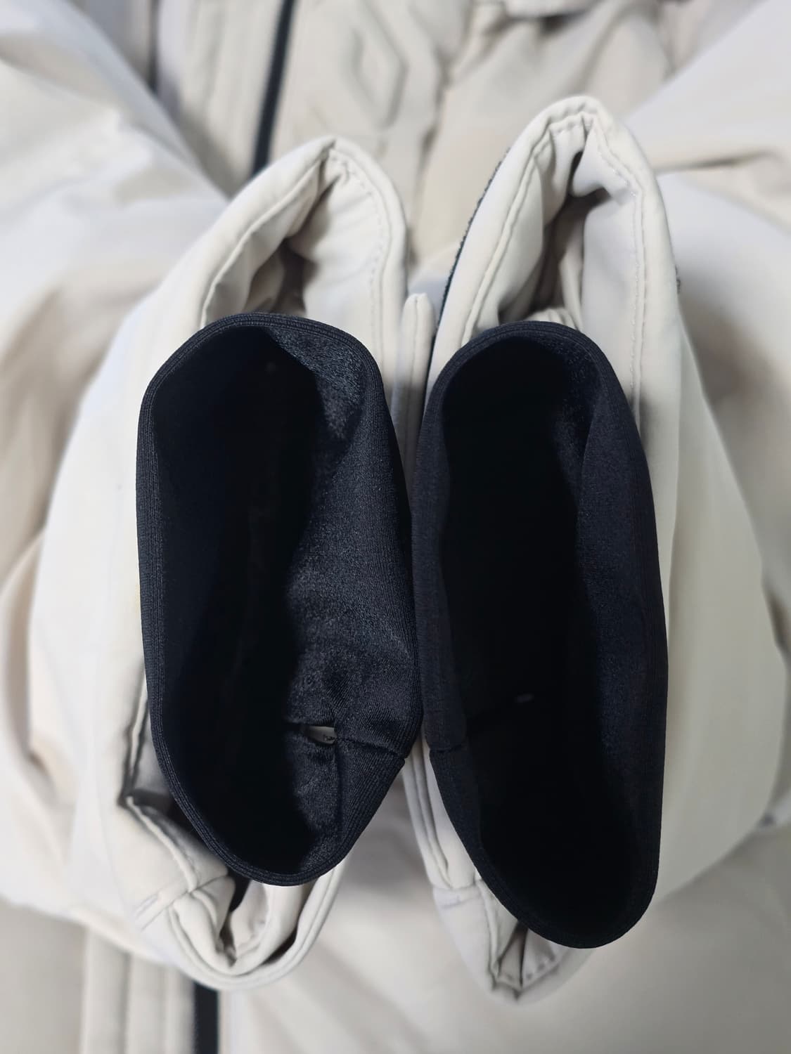 다이나핏 아이보리 카본테크 덱스 구스패딩M 상품이미지5