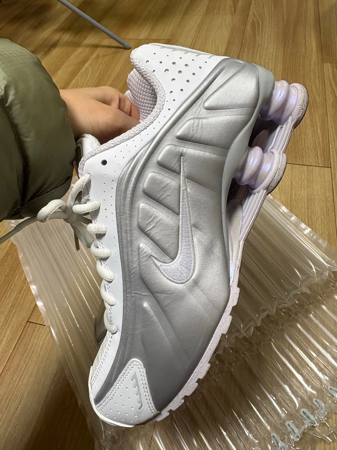 나이키 샥스 r4 245 상품이미지6