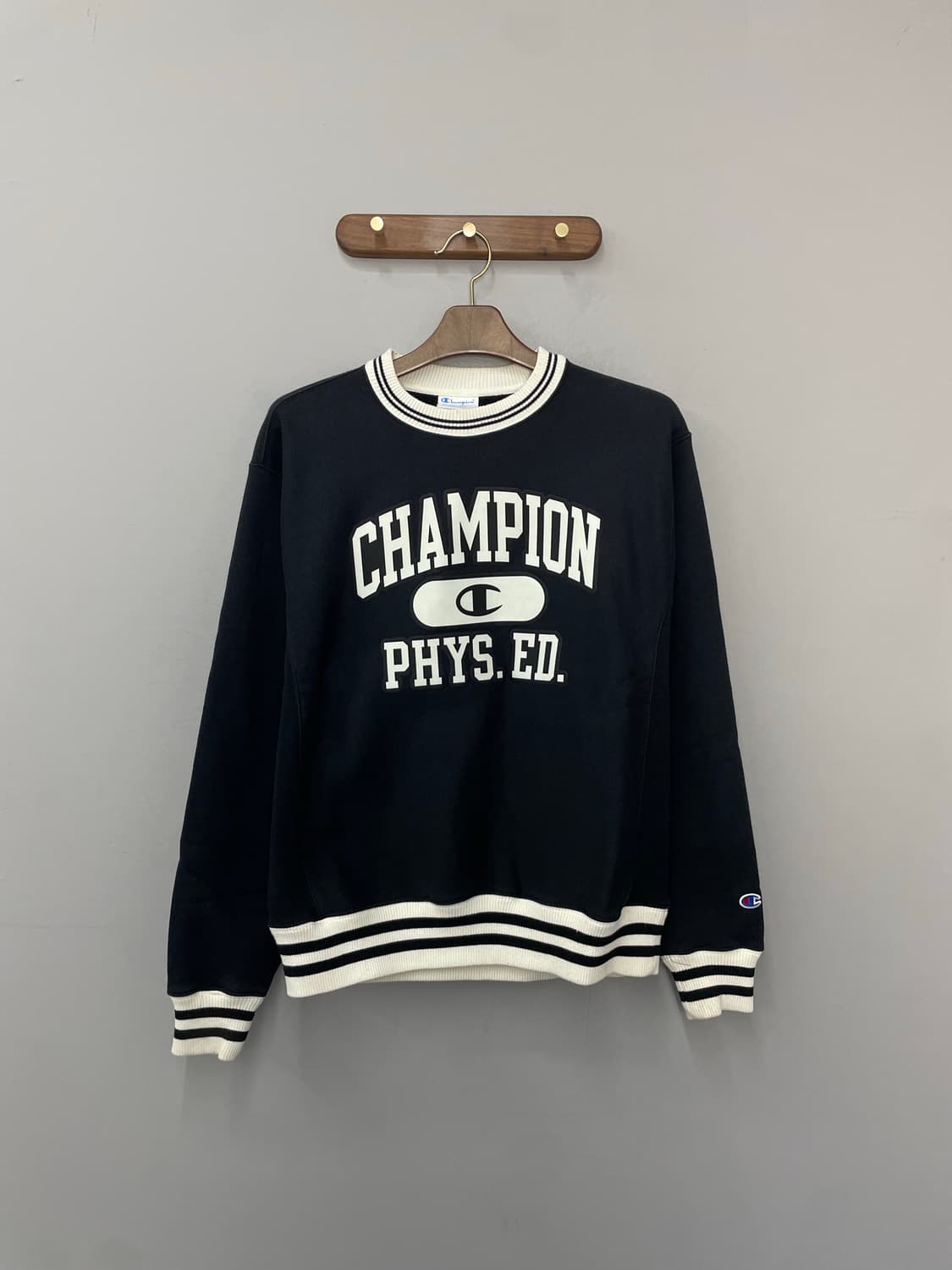 챔피온 리버스위브 PHYS.ED 맨투맨 H2561 상품이미지2