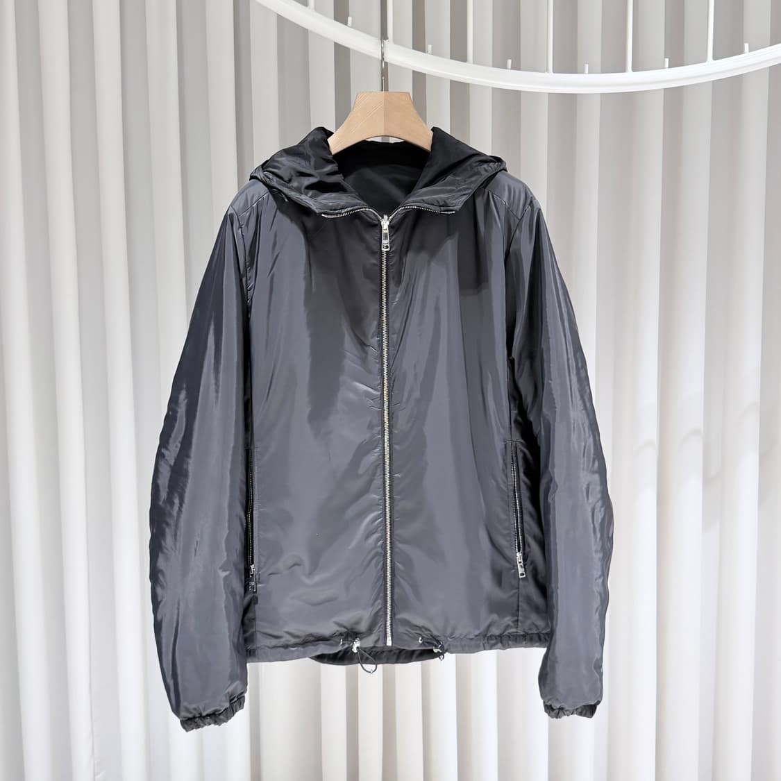 56 / 프라다 리나일론 리버시블 블랙 자켓 상품이미지5