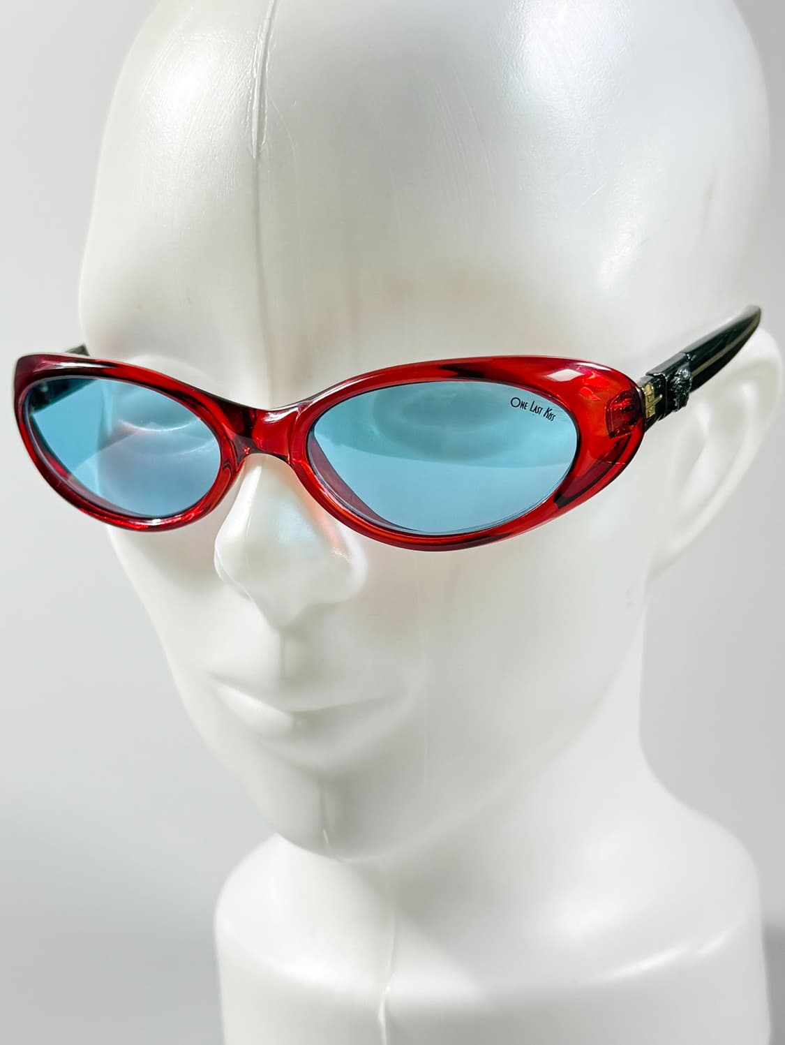 90s One Last Kiss 볼드 오벌 프레임 틴트 빈티지 선글라스 상품이미지9