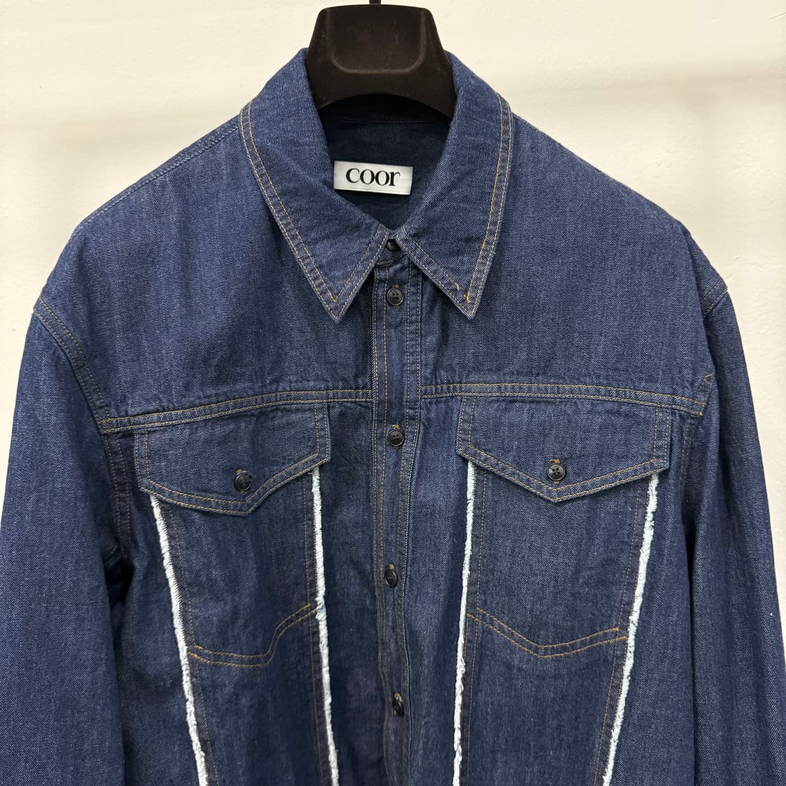 COOR 쿠어 데님 컷오프 크롭 셔츠  상품이미지2