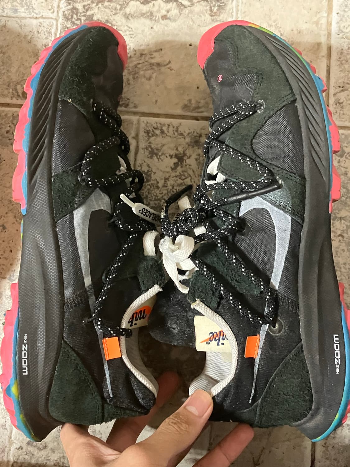 나이키 오프화이트 줌 테라 카이거 운동화 상품이미지2