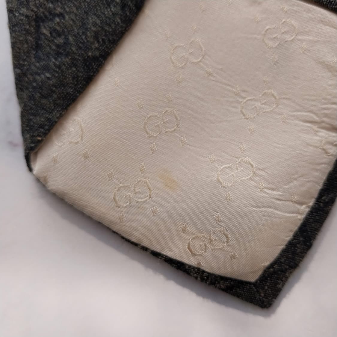 구찌 실크 울 블렌드 다크그린 로고 넥타이 9.7cm A등급 K1320
 상품이미지9