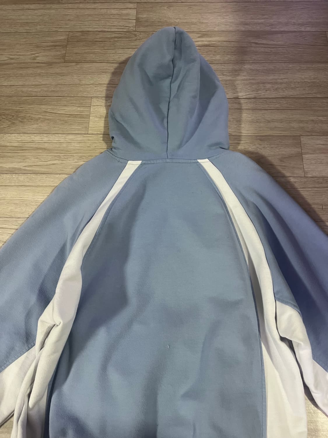 코드그라피 레이싱 배색 스냅 후디 스카이블루 M 상품이미지3