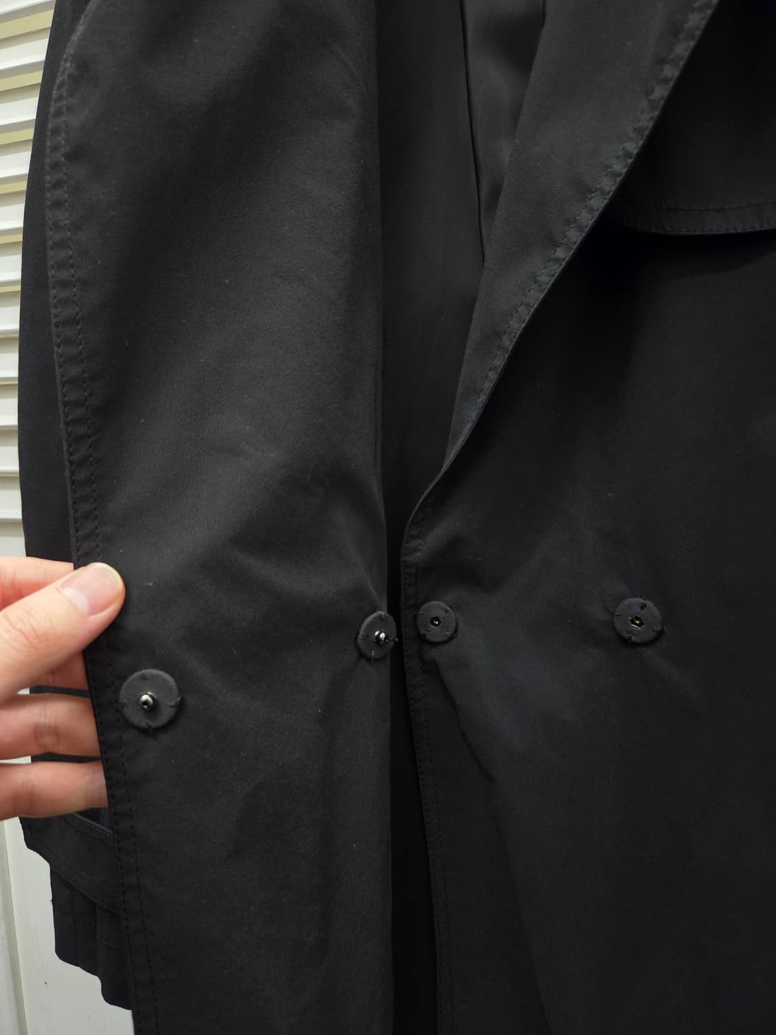 올앤선드리 블랙 트렌치코트 상품이미지3