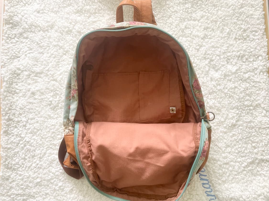 모리걸 빈티지 잔꽃 플라워 민트 백팩 🌸🩵 상품이미지3