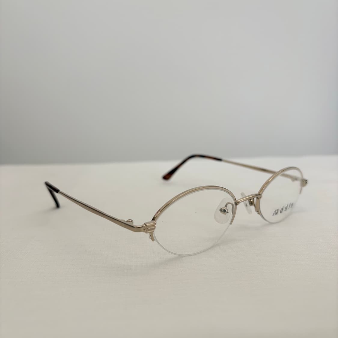 ADDLO 골드 오벌 반무테 빈티지안경 상품이미지3