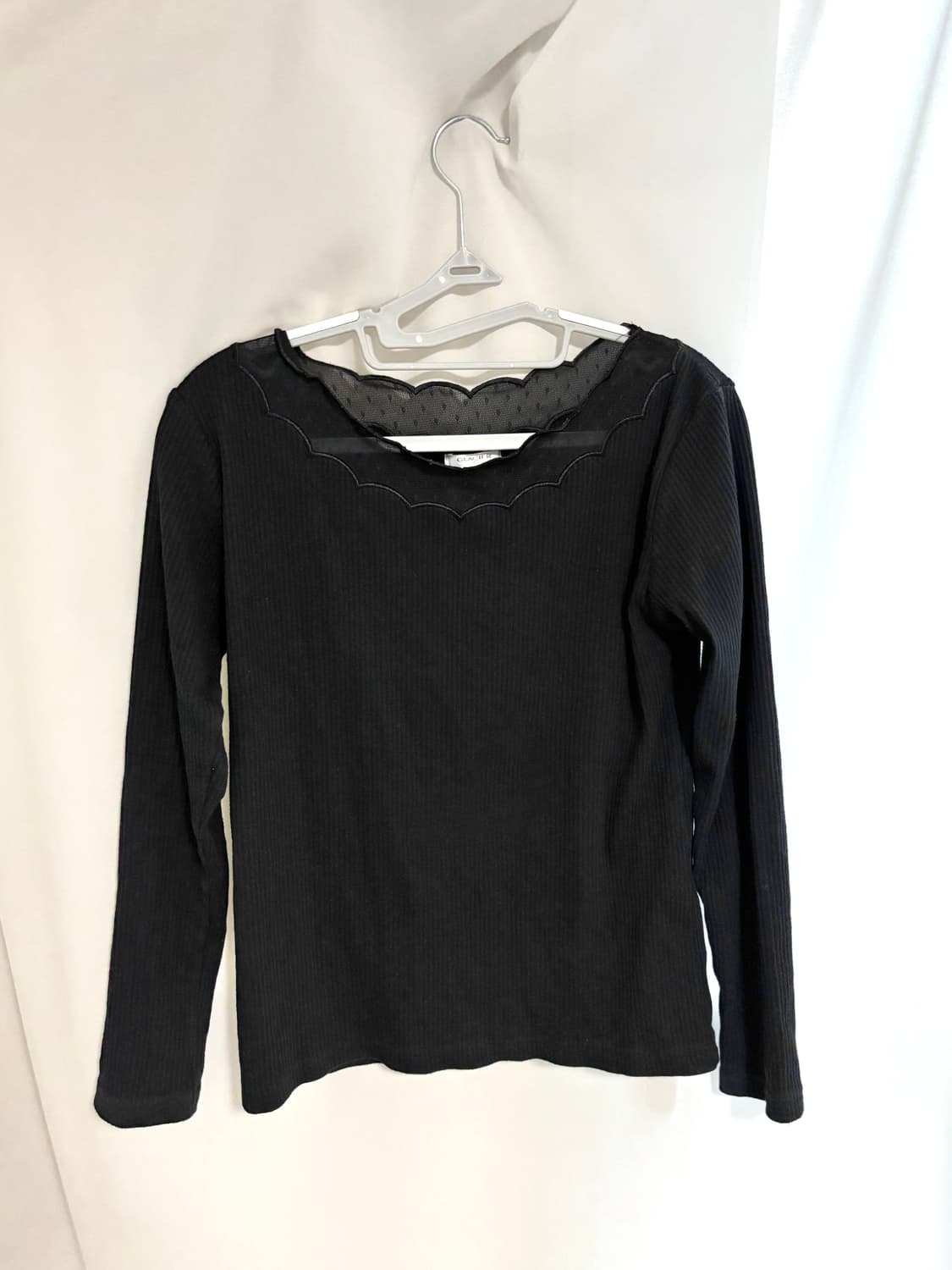 glacier 오네갸루 도트 레이스 블랙 니트 티셔츠 상품이미지1