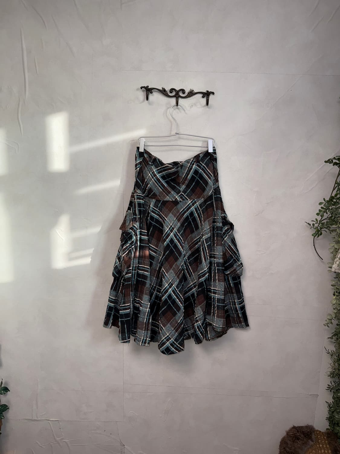 Blue brown check pocket flare cargo sk 상품이미지4