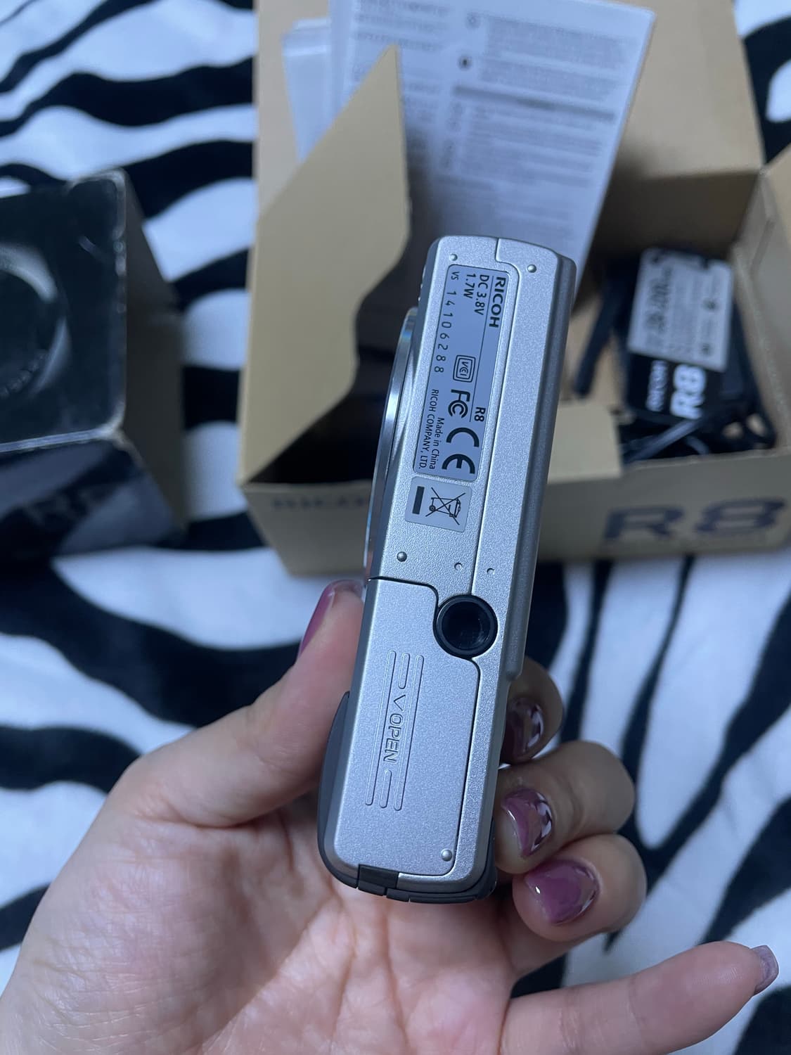 리코 r8 풀박스 ricoh r8 장원영디카 상품이미지5