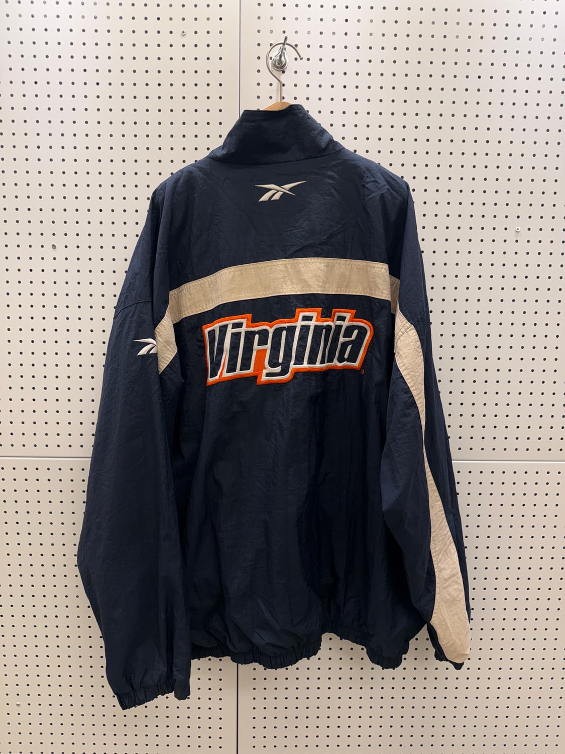 리복 버지니아 캐벌리어스 바람막이 자켓 U1058 상품이미지3