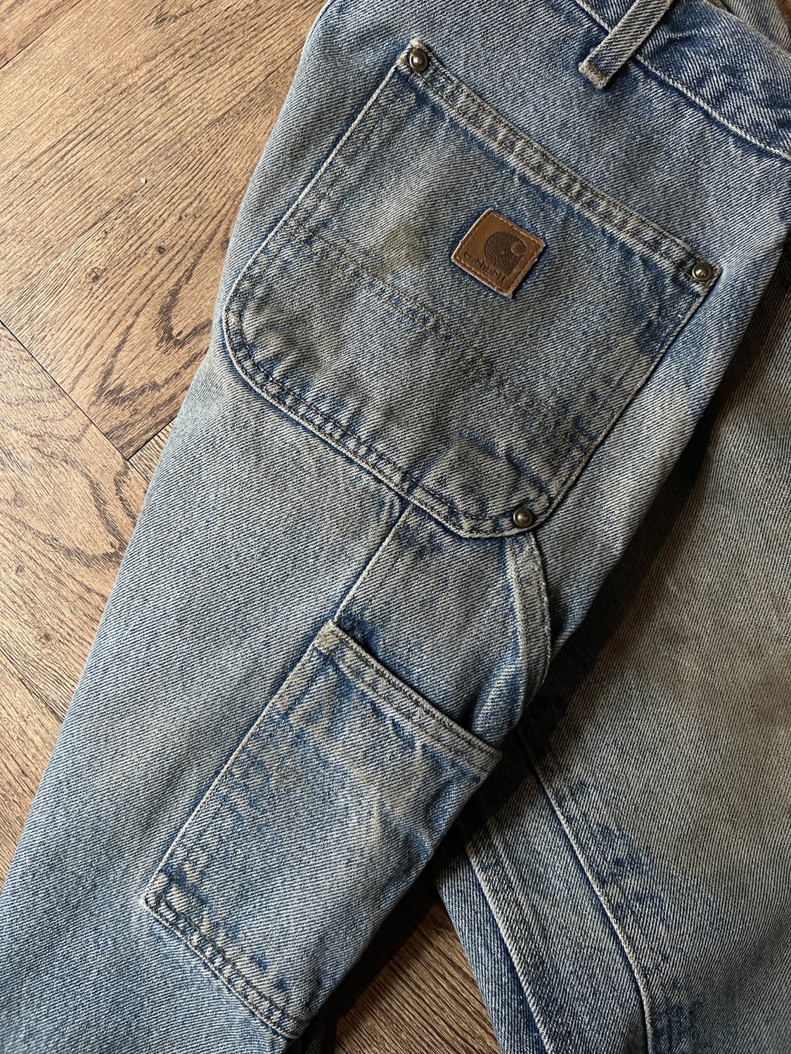 [33]칼하트 USA 데미지드 더티워싱 더블니 워크 데님 팬츠 상품이미지7