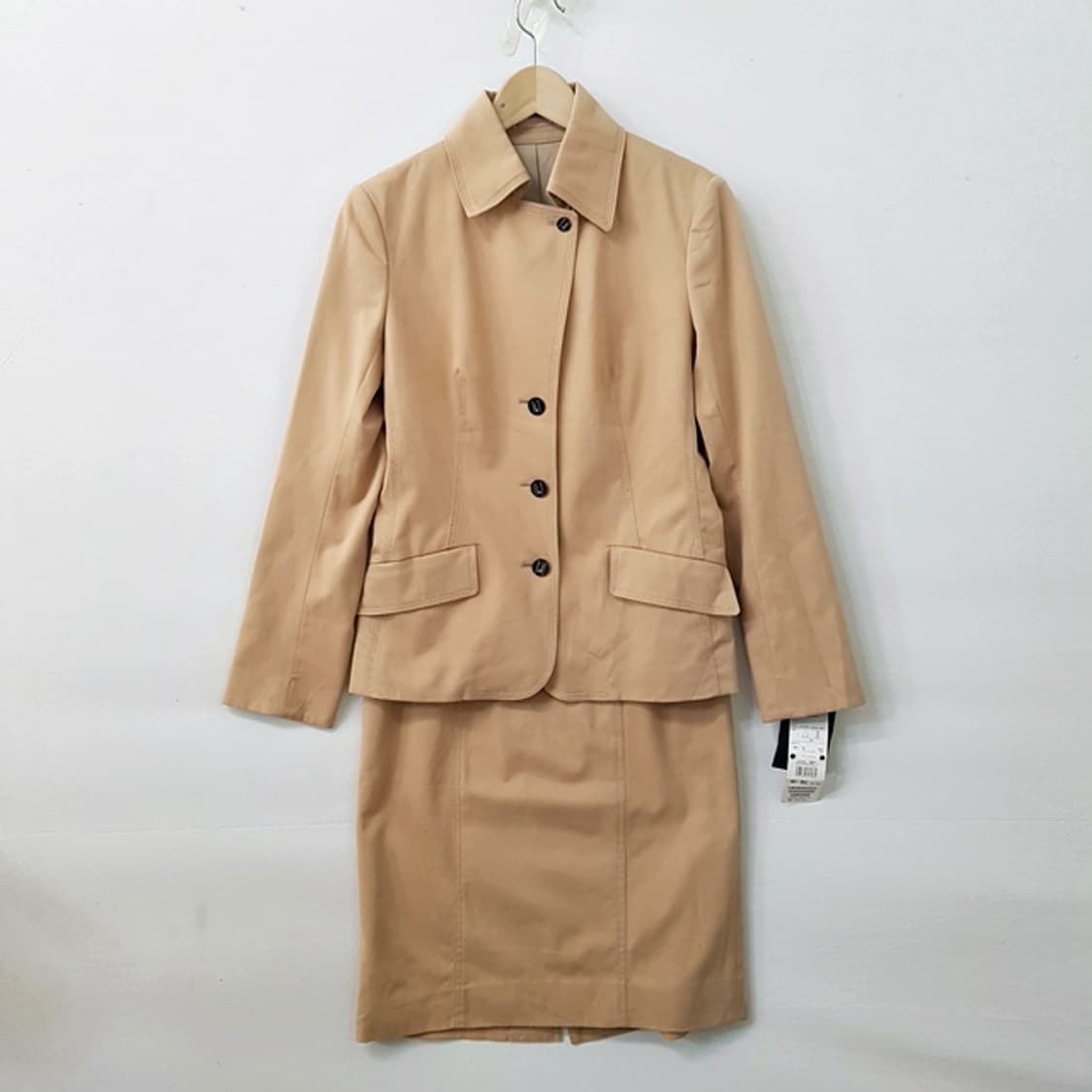 [새상품] BURBERRY 버버리 런던 셋업 상품이미지1