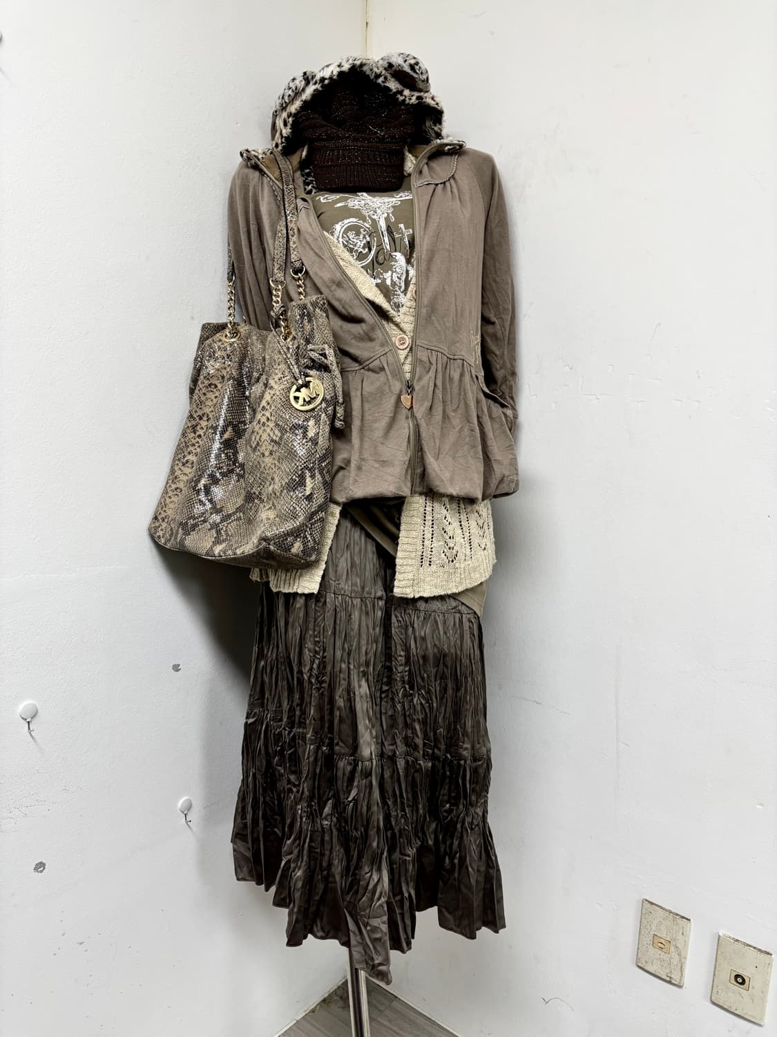 “Vintage” Y2K Kitsch Mood Cat Leopard Ho 상품이미지9
