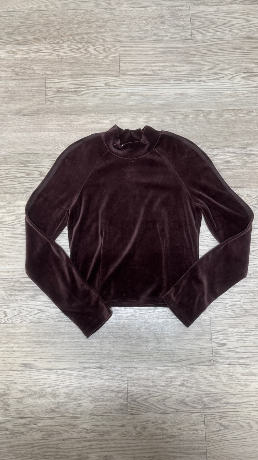 아모멘토 벨로아 모크넥  상품이미지1