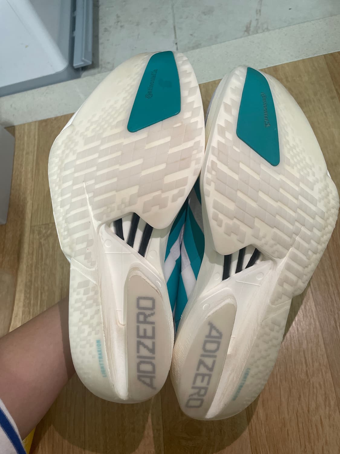 아디다스 아디제로 아디오스 프로4 클라우드 화이트 퓨어 틸 270 상품이미지7