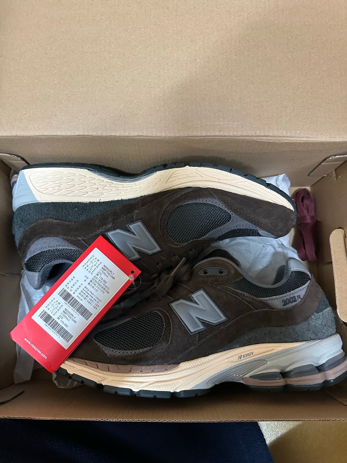 뉴발란스 m2002rly (270) 리치 어스 블랙탑 상품이미지1