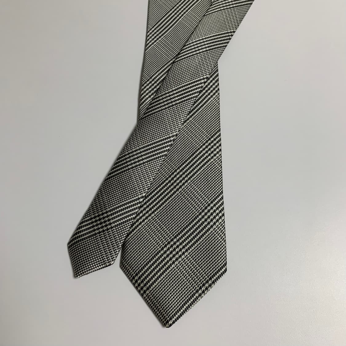 버버리(BURBERRY) 노바체크 명품넥타이 블랙라벨 최상급 A+등급 상품이미지3