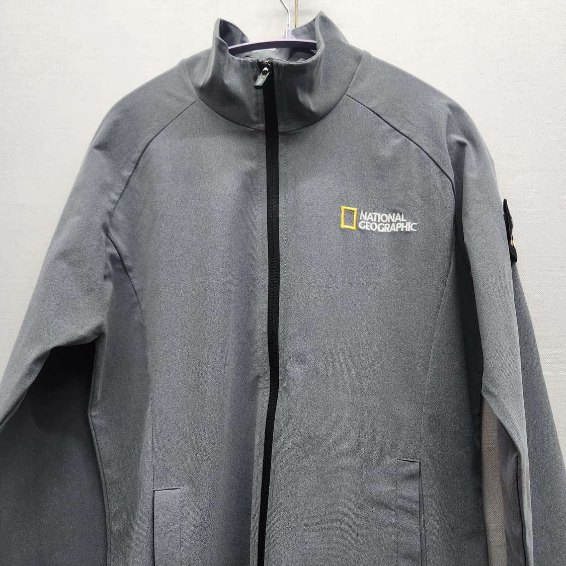 내셔널지오그래픽 백로고/와펜 트랙탑 S(M) 상품이미지2