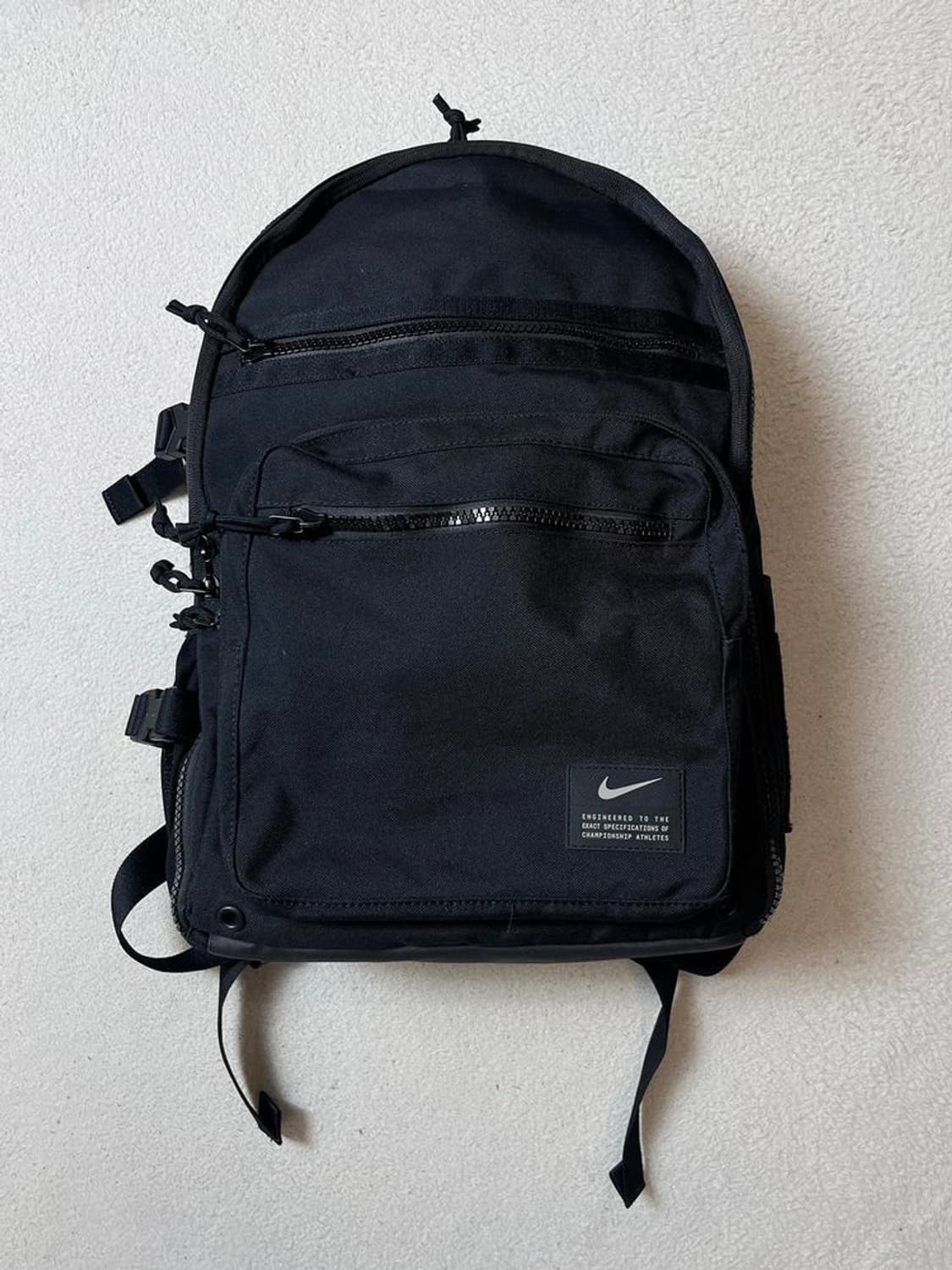 나이키 유틸리티 파워 32L 트레이닝 백팩 Q1250 상품이미지1