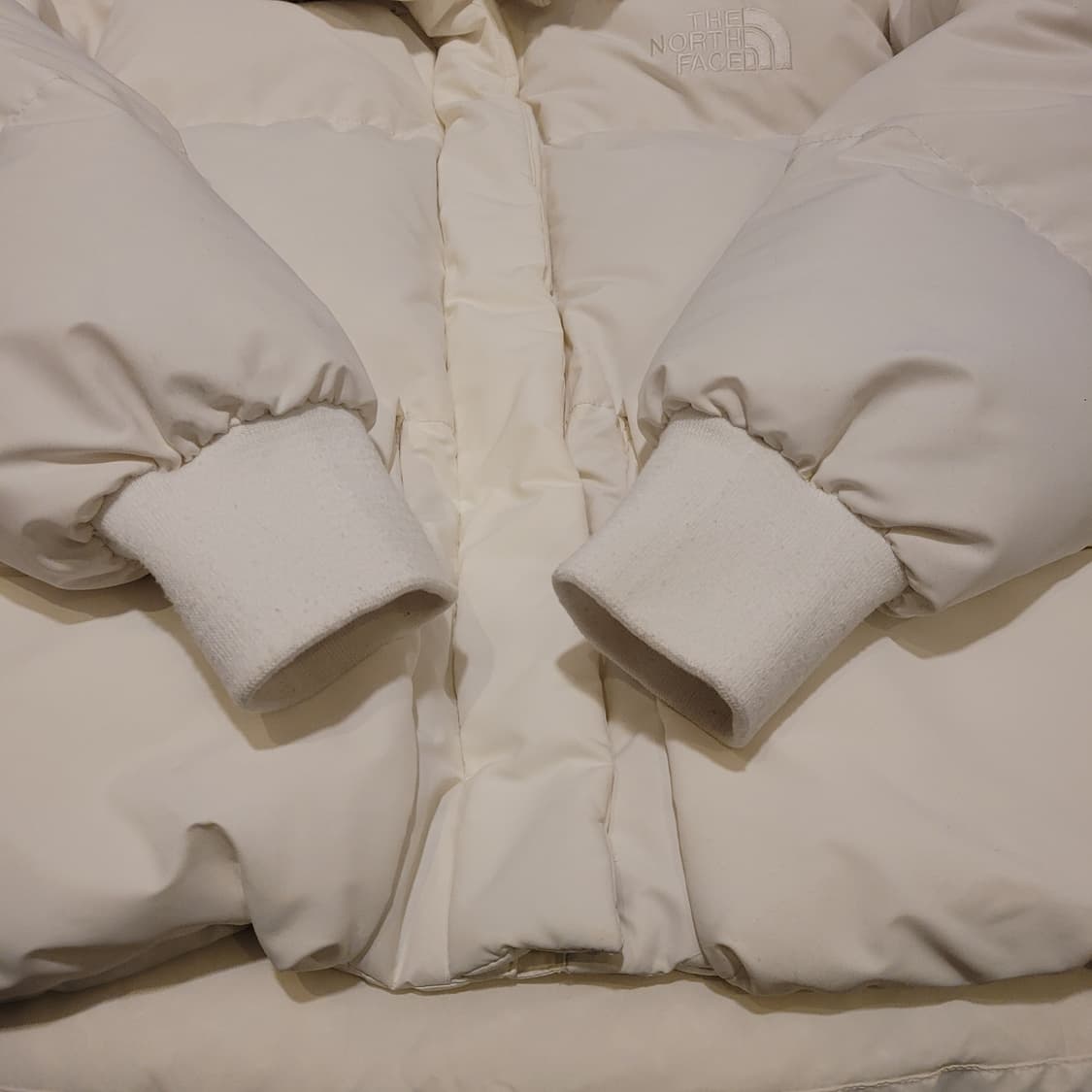 노스페이스 우먼 닐턴 다운자켓 M(90) 상품이미지4