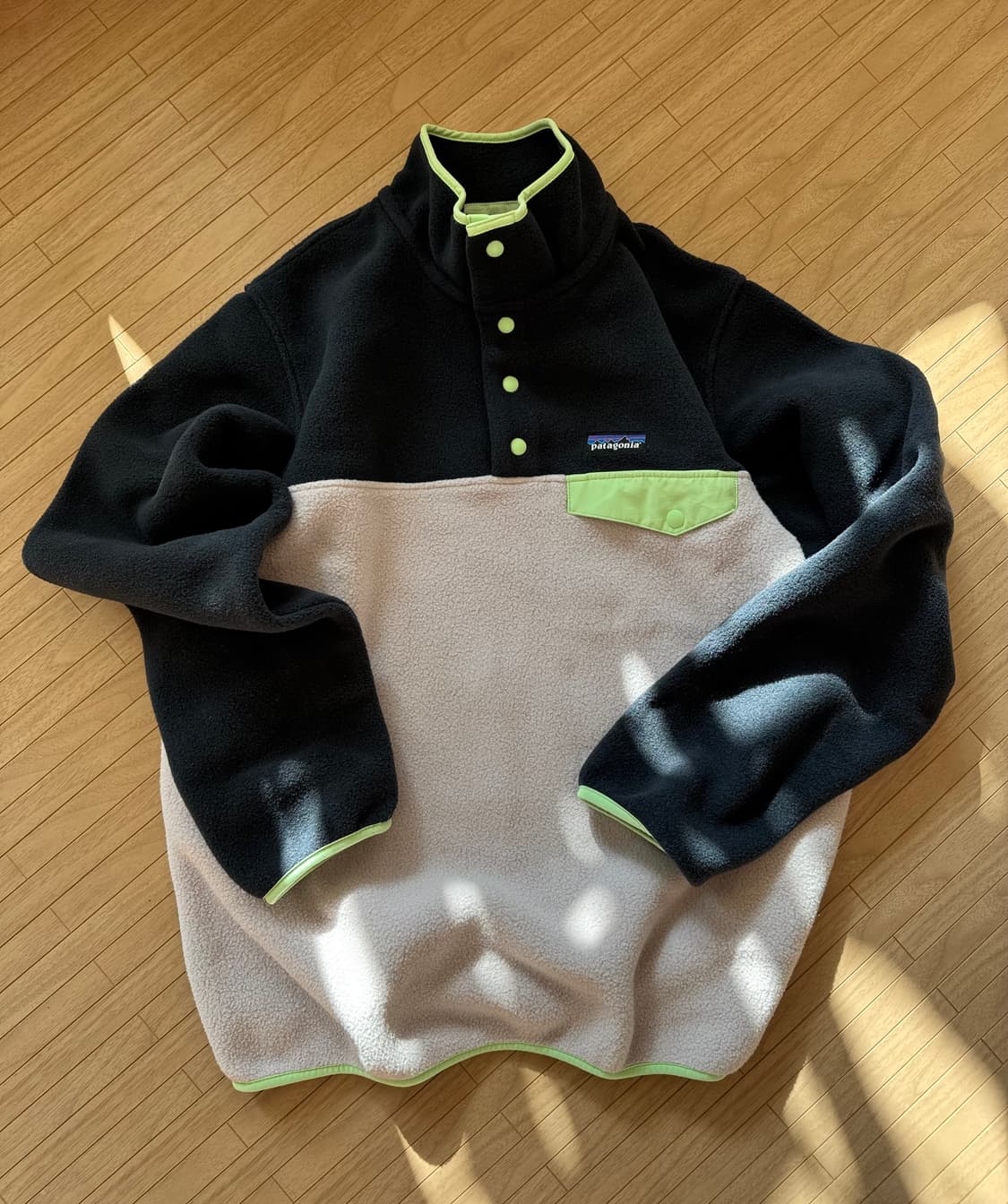 파타고니아 LW 신칠라 스냅티 풀오버 에코퍼플 새제품 상품이미지3