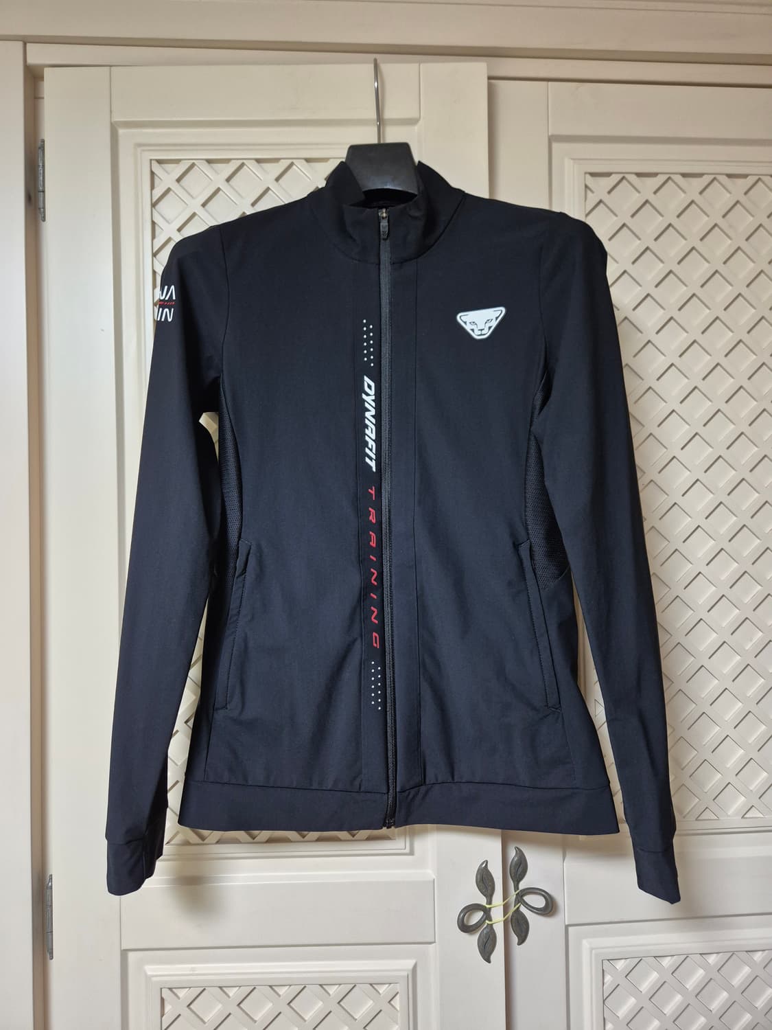 다이나핏 스톰프리즈 2.0 여성 트레이닝복 상품이미지1