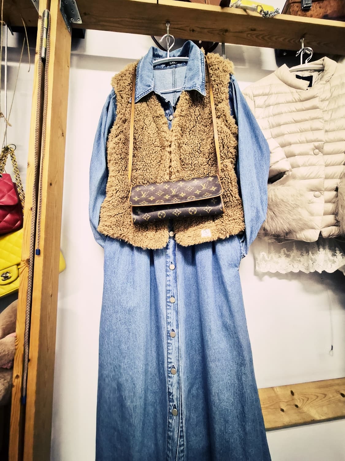 에이글 양털 뽀글이퍼 베스트 상품이미지1