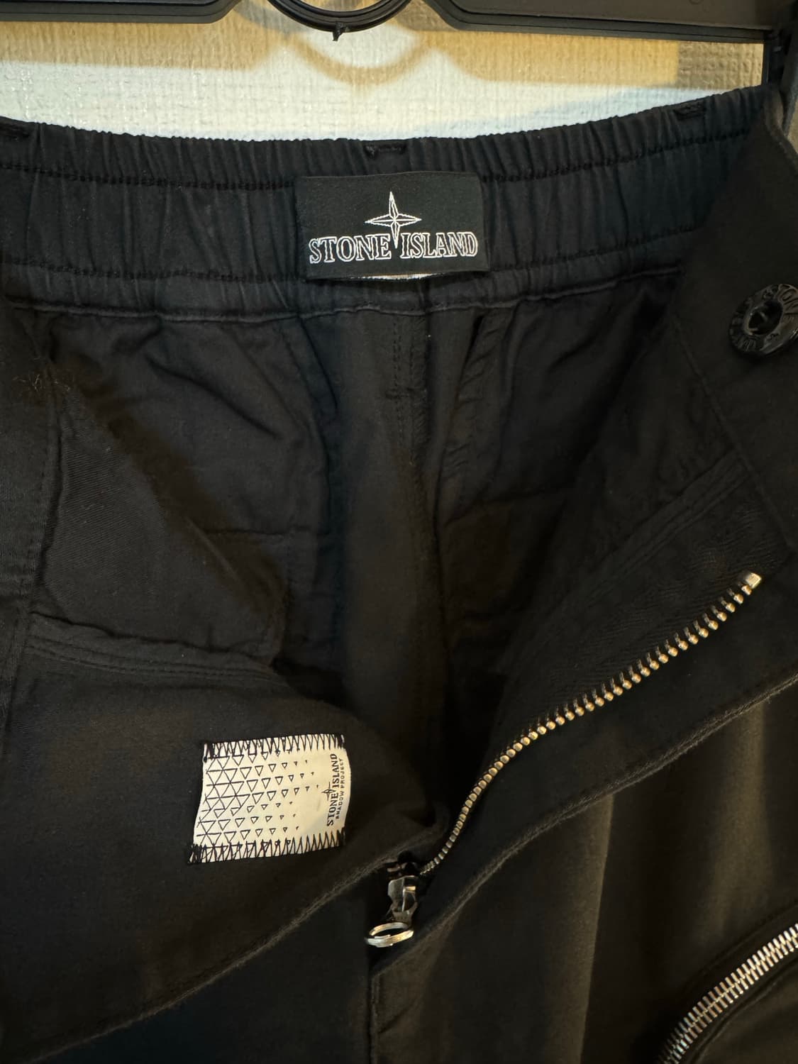 [44]스톤아일랜드 쉐도우 프로젝트 카고팬츠 블랙 상품이미지4