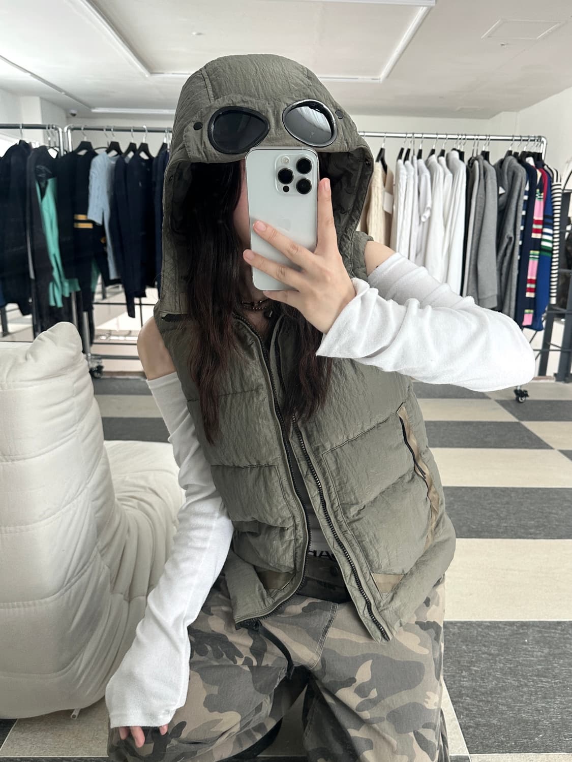 CP컴퍼니 가먼트다잉 나일론 고글 패딩 베스트 상품이미지7