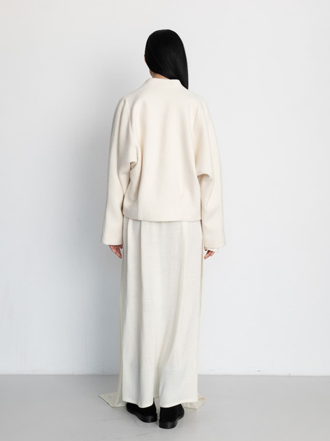 OBLIQUE LINE ONE BUTTON JACKET [IVORY] 상품이미지3