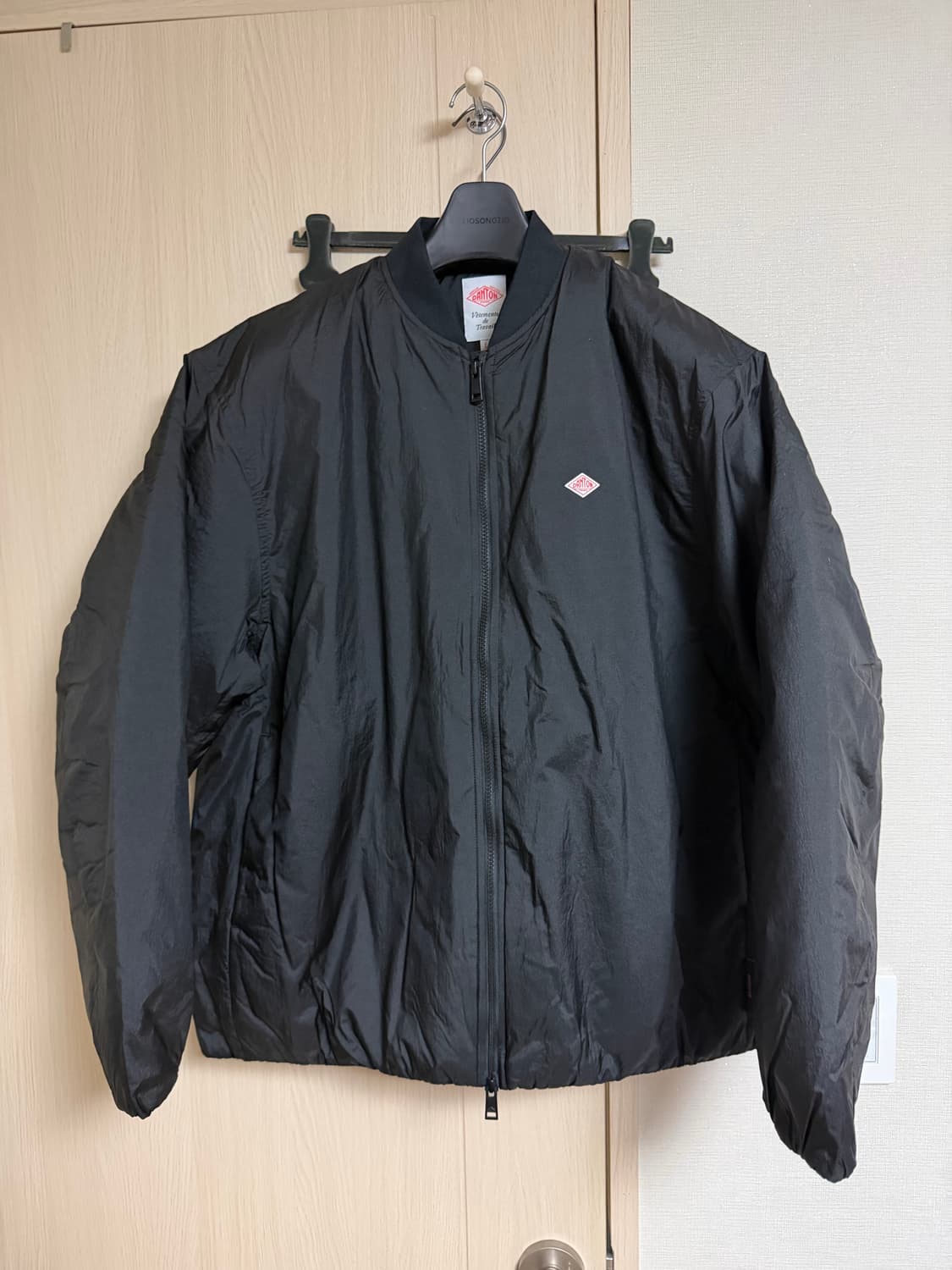 단톤 25fw 인슐레이션 봄버 자켓 패딩 점퍼 블랙 L 상품이미지3