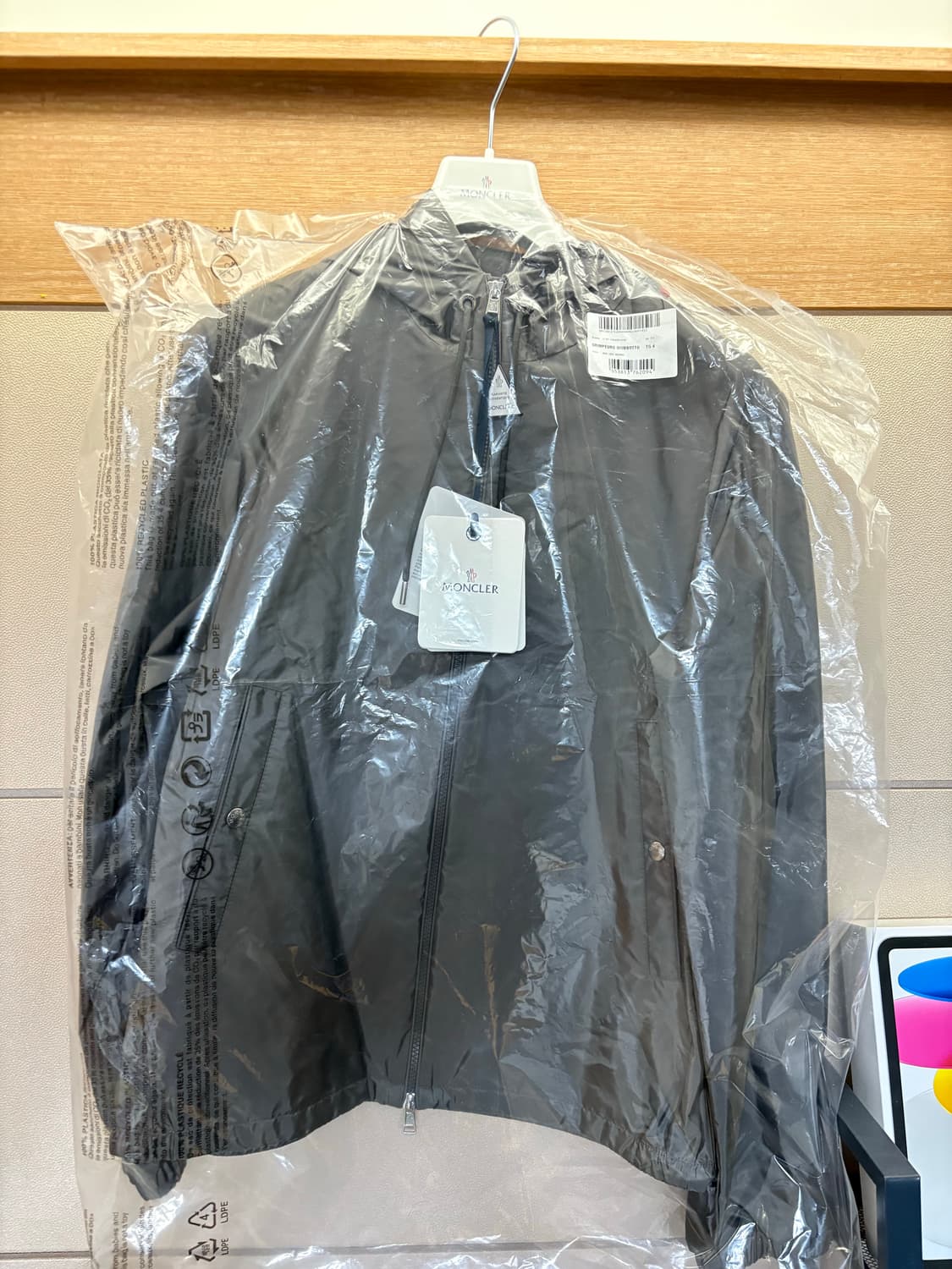 [새상품,정품] 26SS 몽클레어 그림퍼스 바람막이 그레이 상품이미지1