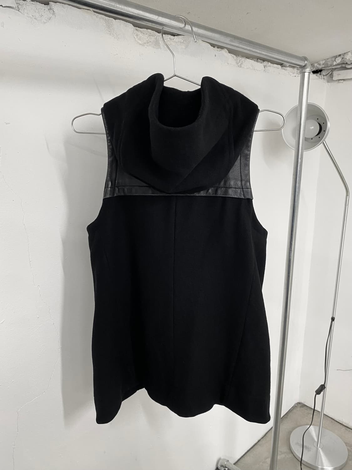 요지야마모토 리미 퓨 더플 레더 베스트 상품이미지2