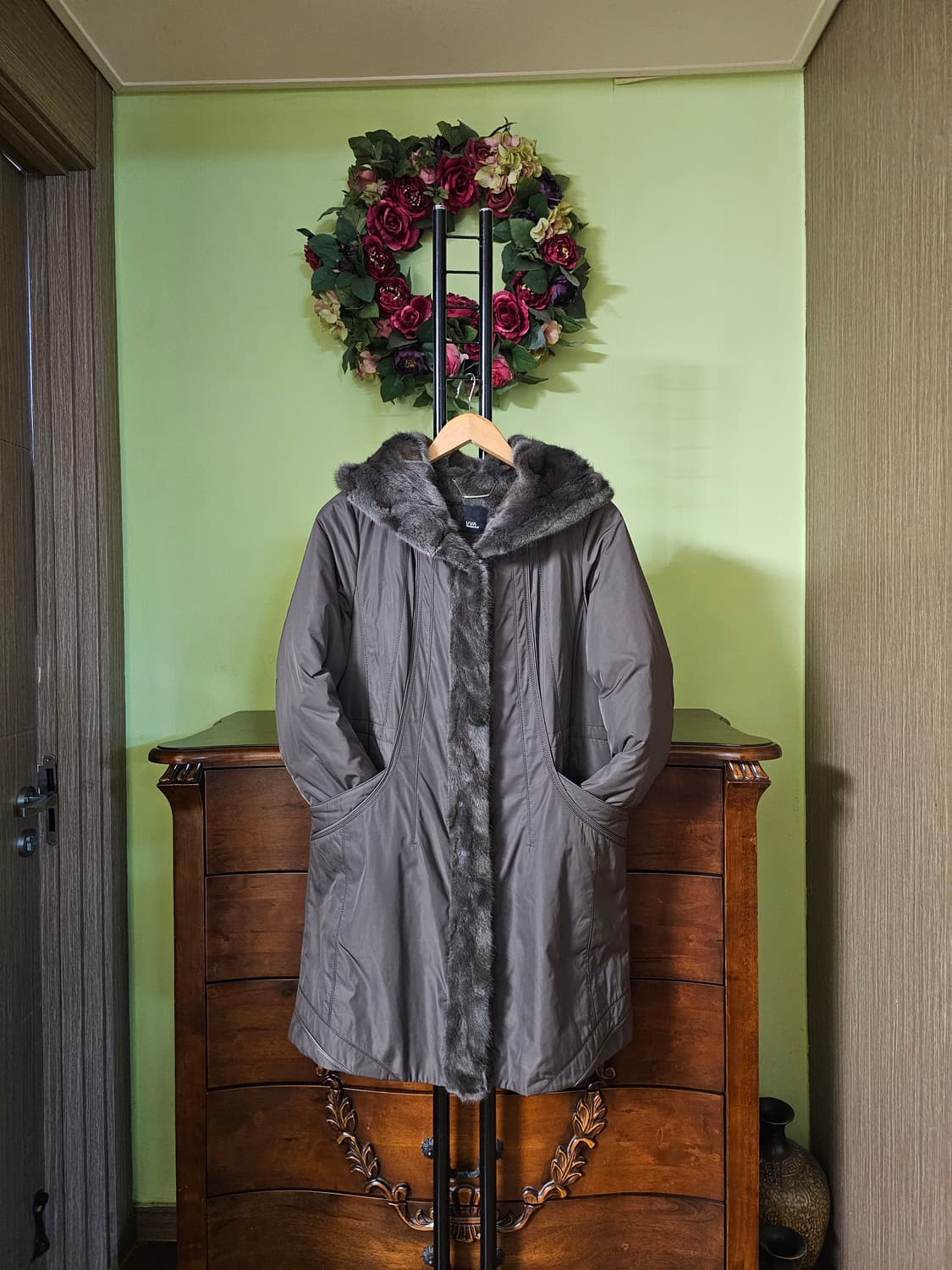 우바 천연밍크배색 코트 상품이미지2