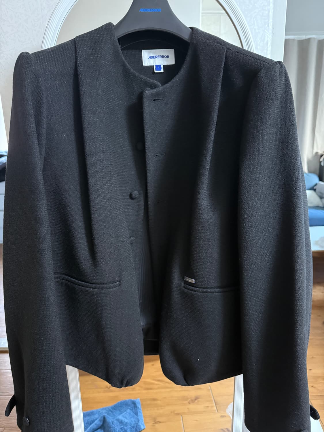 아더에러 프로덕트 9 느와르 자켓 상품이미지1