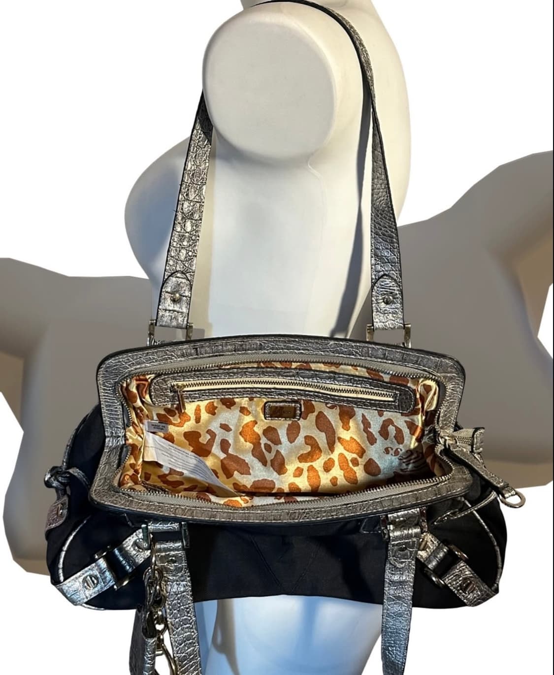 게스가방 상품이미지3