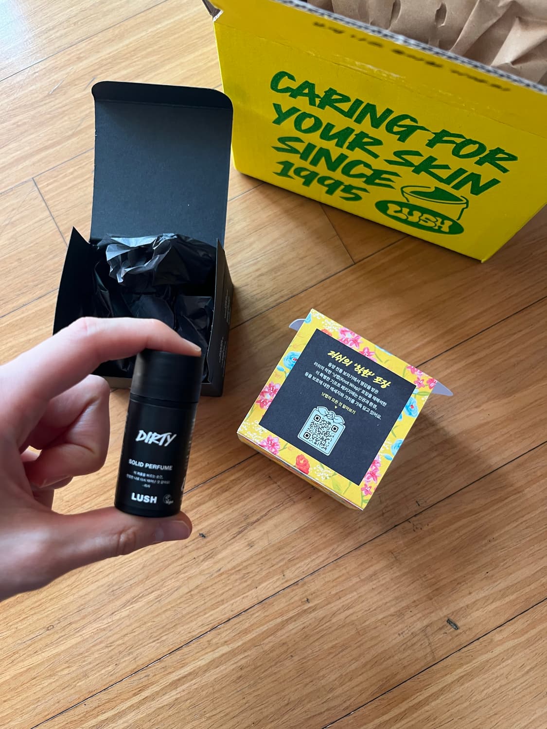 러쉬 더티 고체향수 (11gram) 상품이미지1