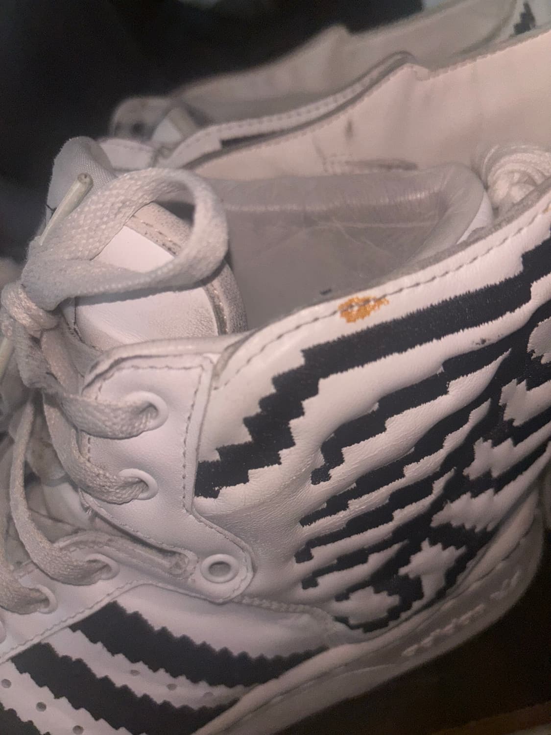 [ADIDAS X JEREMY SCOTT] 화이트 픽셀 윙 하이 275 상품이미지6