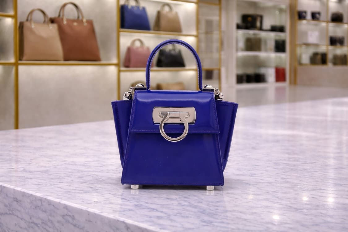 [A급] 페라가모 아이코닉 탑핸들 판매합니다!!! 상품이미지1