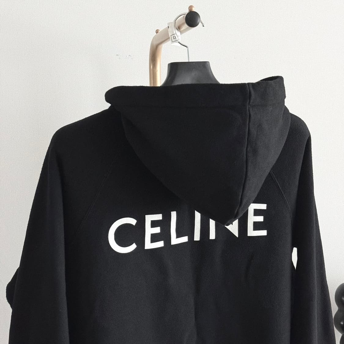 [새상품급/L] 셀린느 백로고 후드 블랙 여성 L 상품이미지9