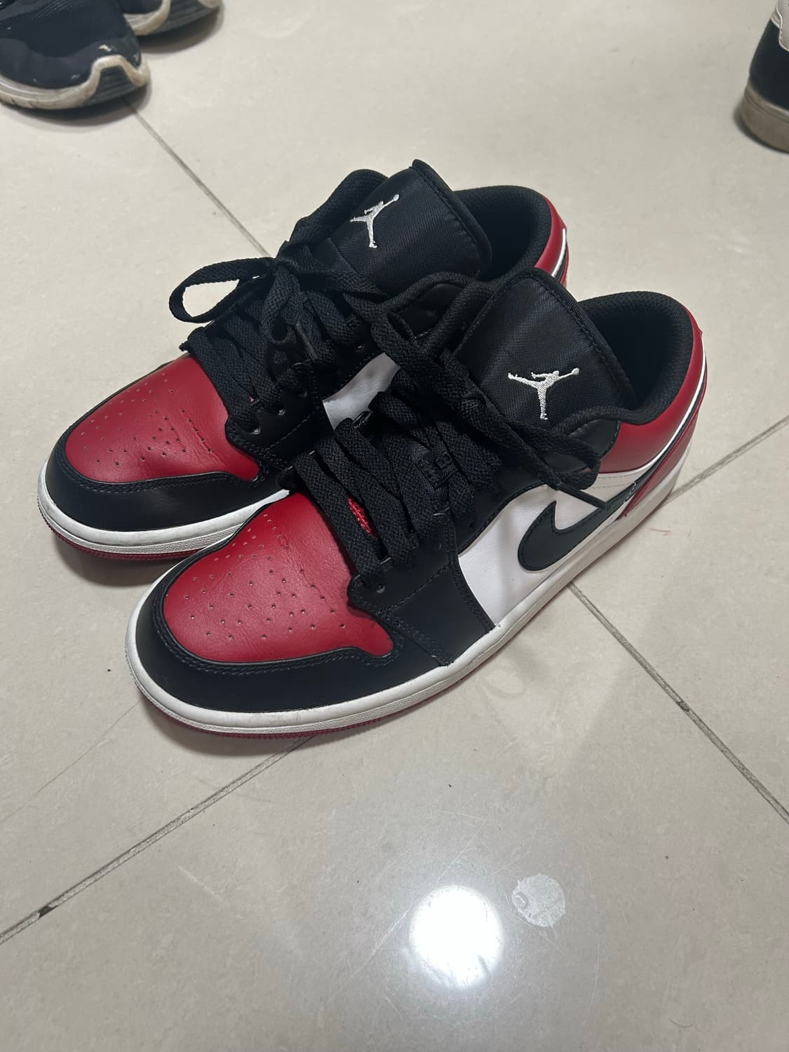 조던1 로우 브레드 토 상품이미지1