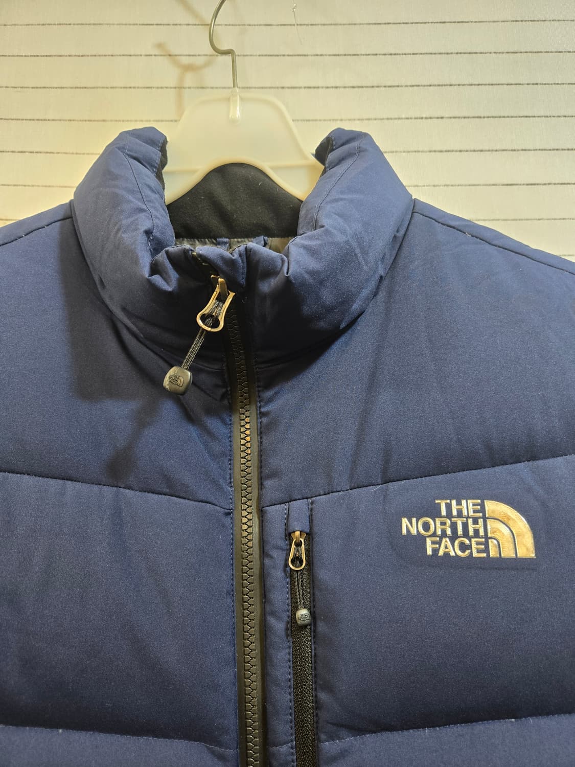 

노스페이스 네이비 패딩 조끼 DRYVENT 상품이미지2