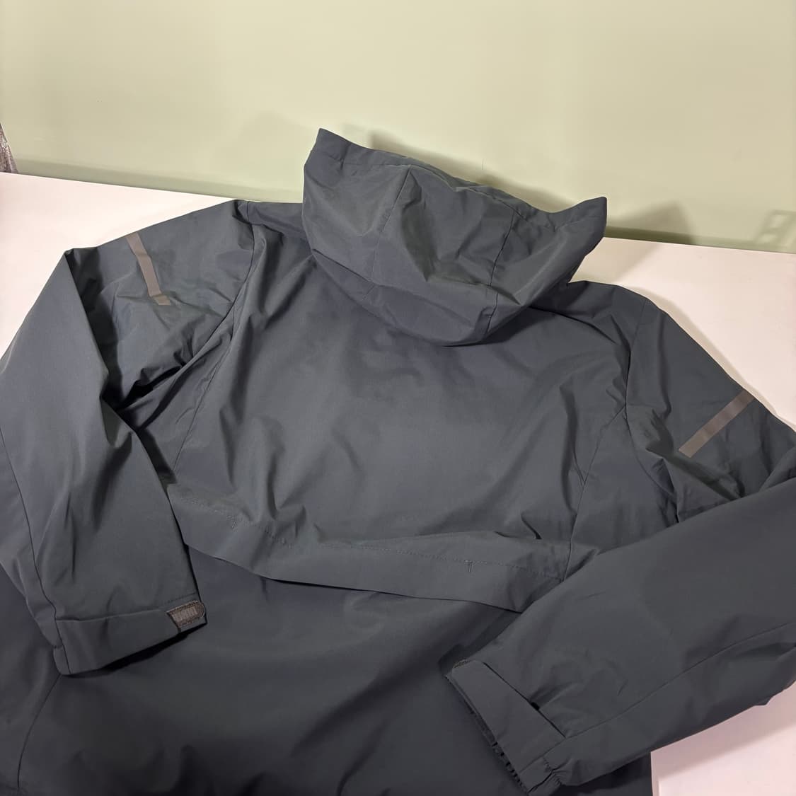 L 푸마 진그레이 후드탈부착 스카치 런닝 바람막이 상품이미지3