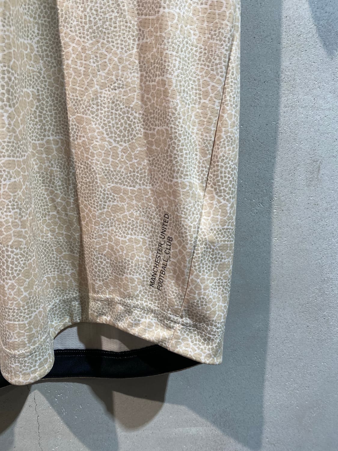 19-20 맨체스터유나이티드 브루노 페르난데스 어웨이 유니폼 (어센틱) 상품이미지5